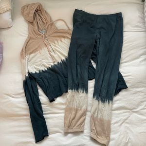 Wildfox sweatshirt and joggers sweatsuit